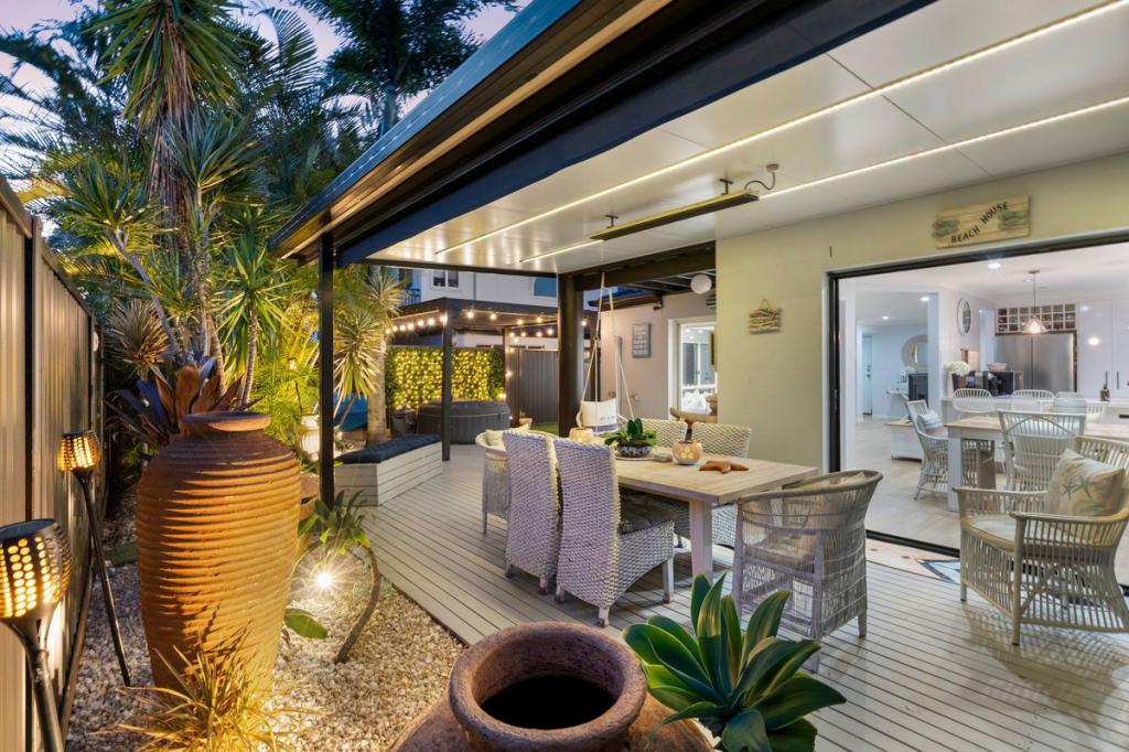 80/88-98 Limetree Pde, Runaway Bay, QLD 4216