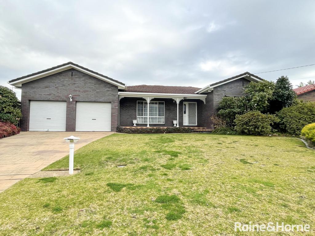 34 Horsley St, Kooringal, NSW 2650