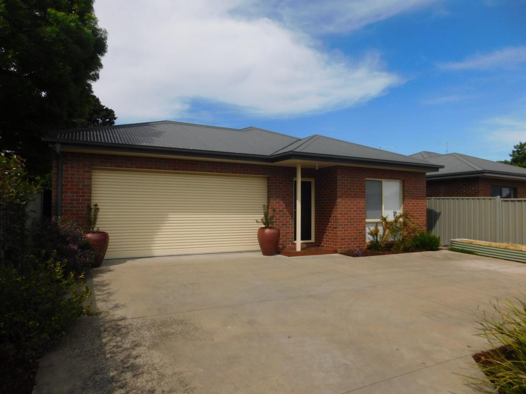 22c Boisdale St, Maffra, VIC 3860