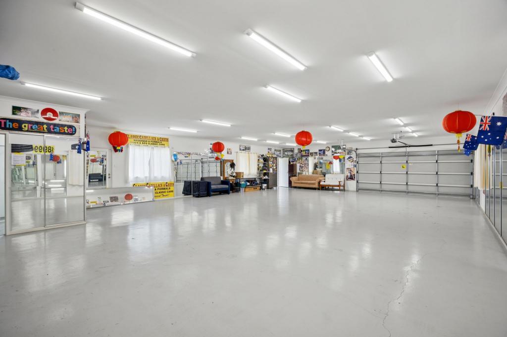 44 COMMISSIONERS DR, DENHAM COURT, NSW 2565