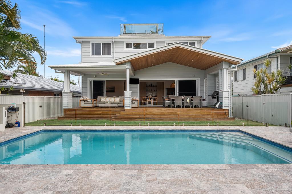 17 Warrina Cres, Burleigh Waters, QLD 4220