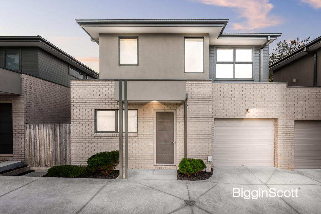 5/4 ANNE RD, KNOXFIELD, VIC 3180