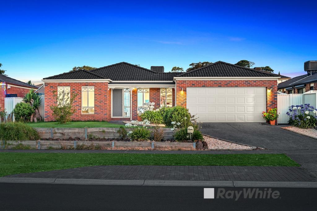 50 Scotsdale Dr, Cranbourne East, VIC 3977