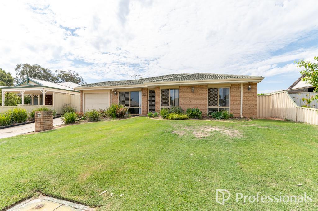 22 Uluru Gdns, Ballajura, WA 6066