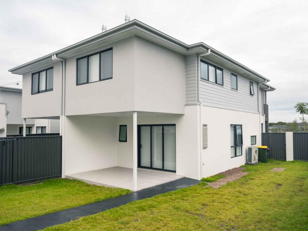 1 Royston Wkwy, Melonba, NSW 2765