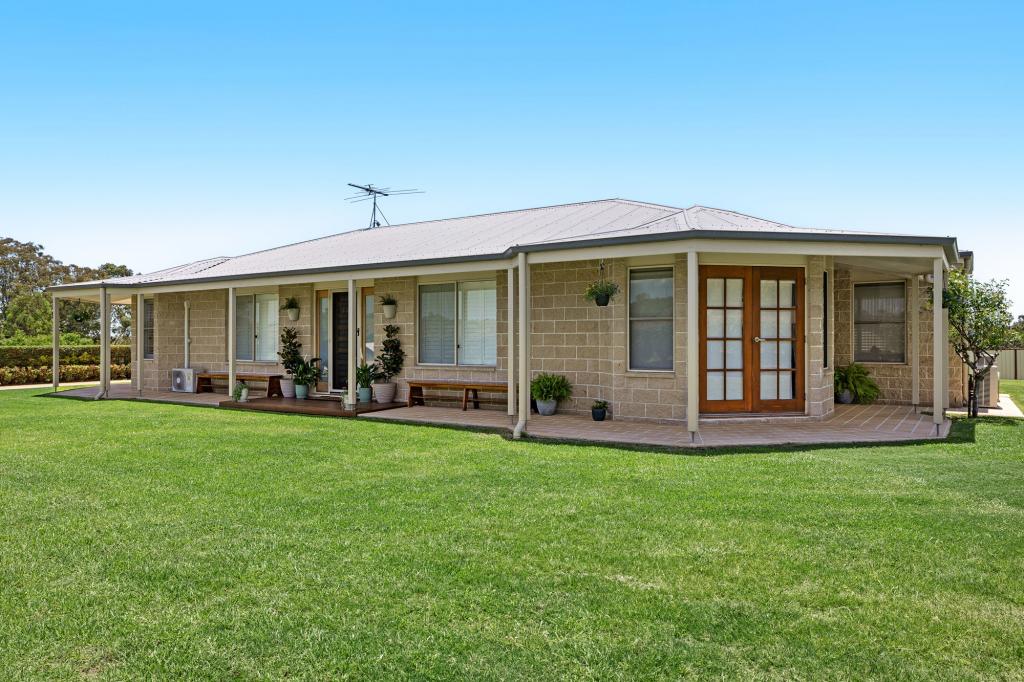 35-37 Diery St, Rosenthal Heights, QLD 4370