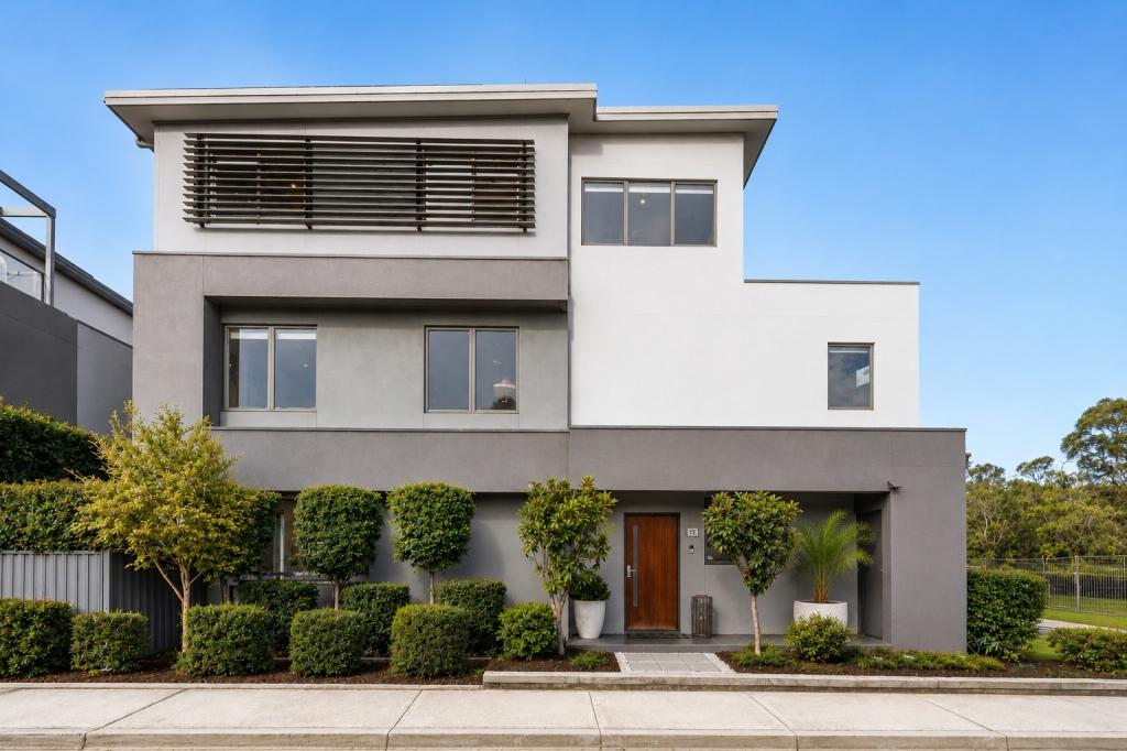 31 LORIKEET GR, WARRIEWOOD, NSW 2102