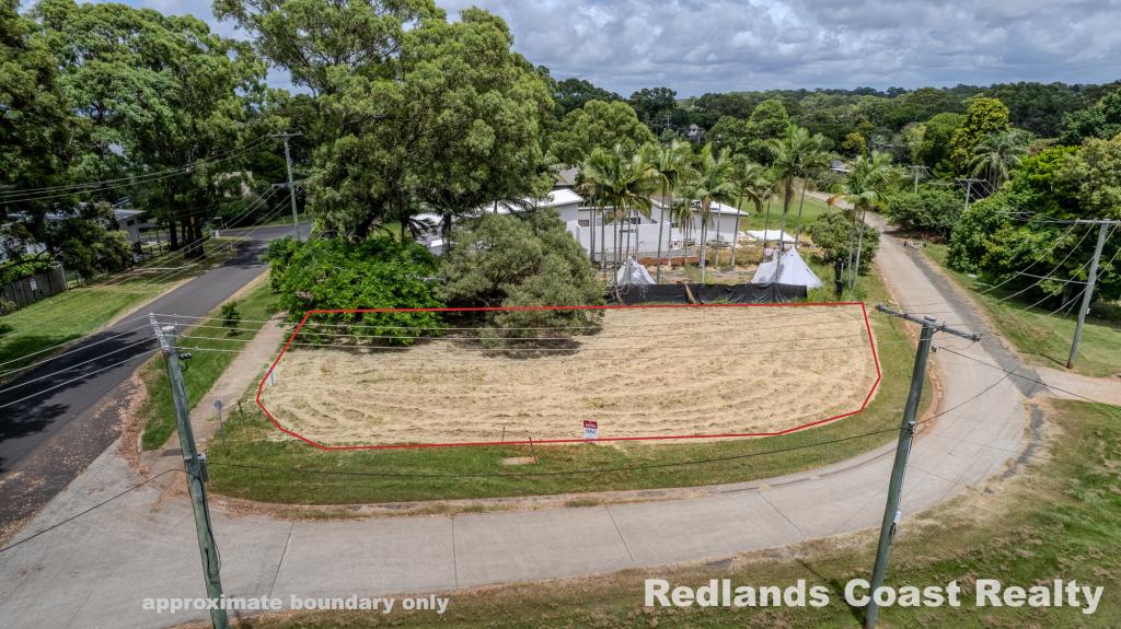 60 Lucas Dr, Lamb Island, QLD 4184