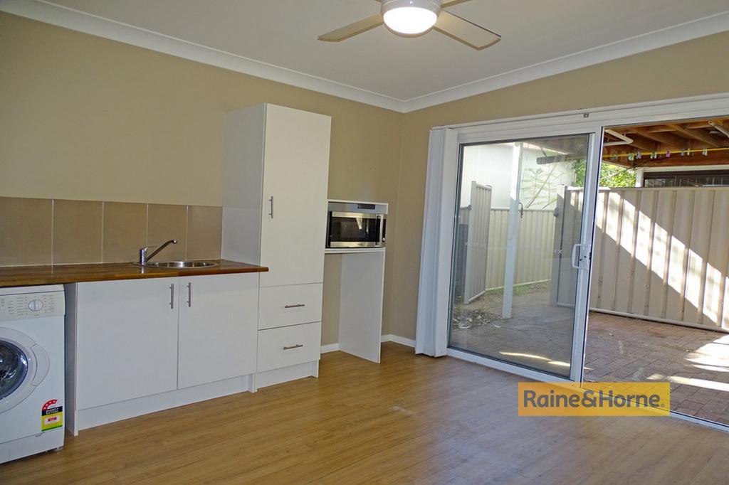12a Lakeview Pde, Umina Beach, NSW 2257