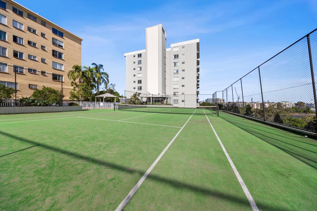 4/56 Dunmore Tce, Auchenflower, QLD 4066