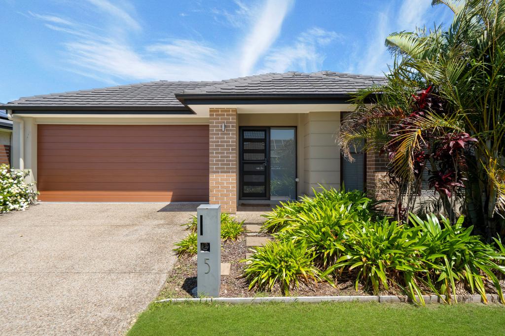 5 Lindeman Cct, Pimpama, QLD 4209