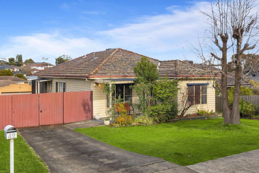 42 Darbyshire Rd, Mount Waverley, VIC 3149