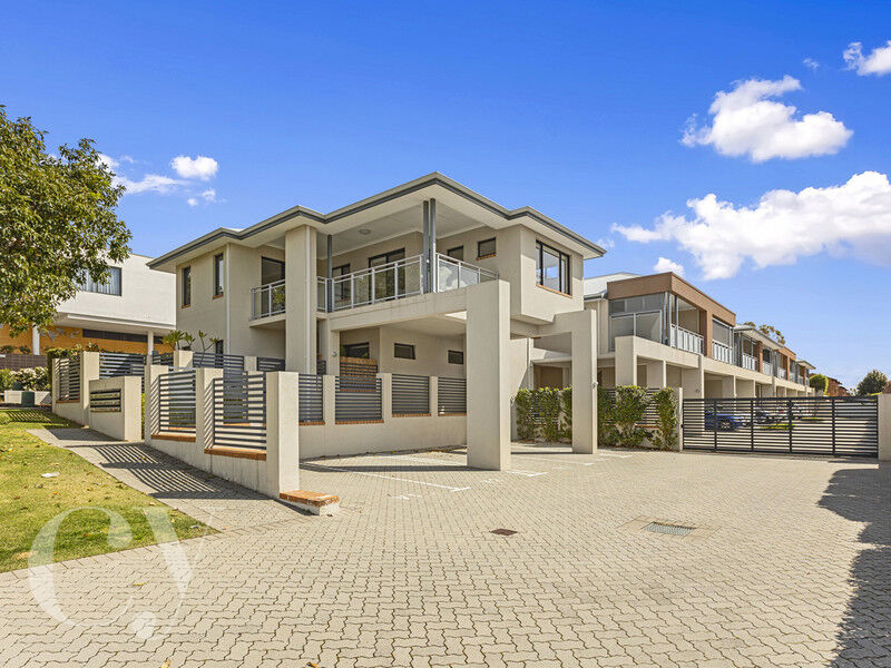 16/7 Birdwood Rd, Melville, WA 6156