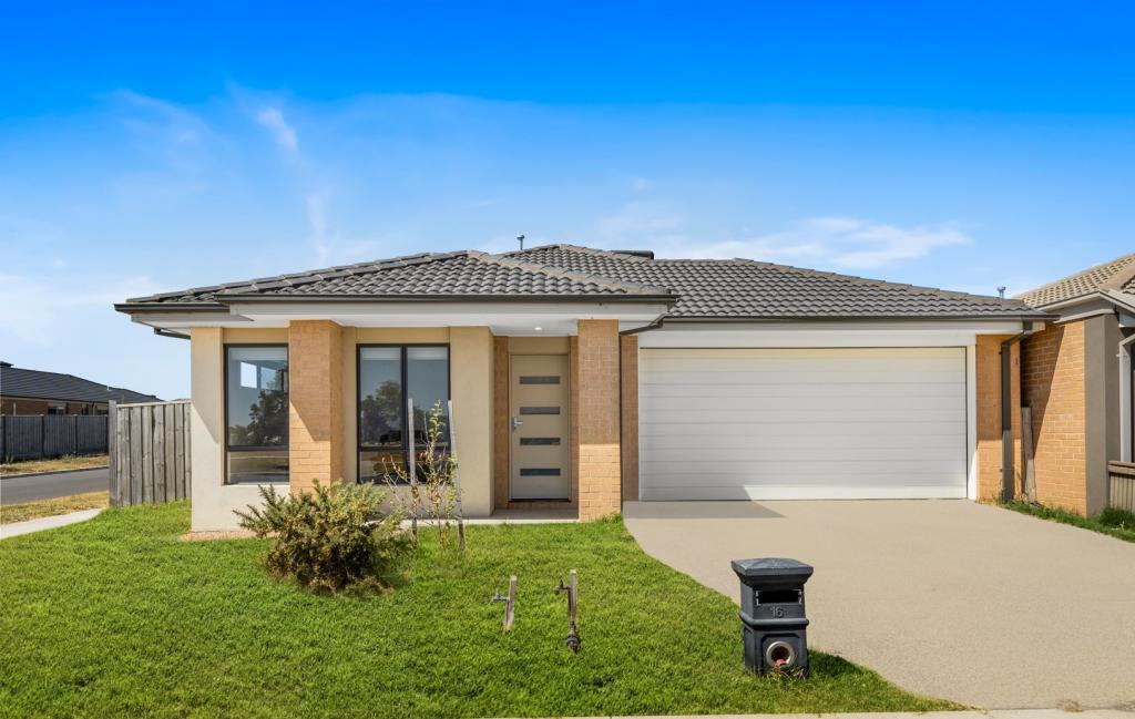 16 SILVER WATTLE RD, MOUNT DUNEED, VIC 3217