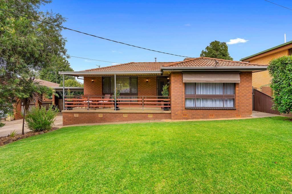 43 Merinda Cres, Kooringal, NSW 2650