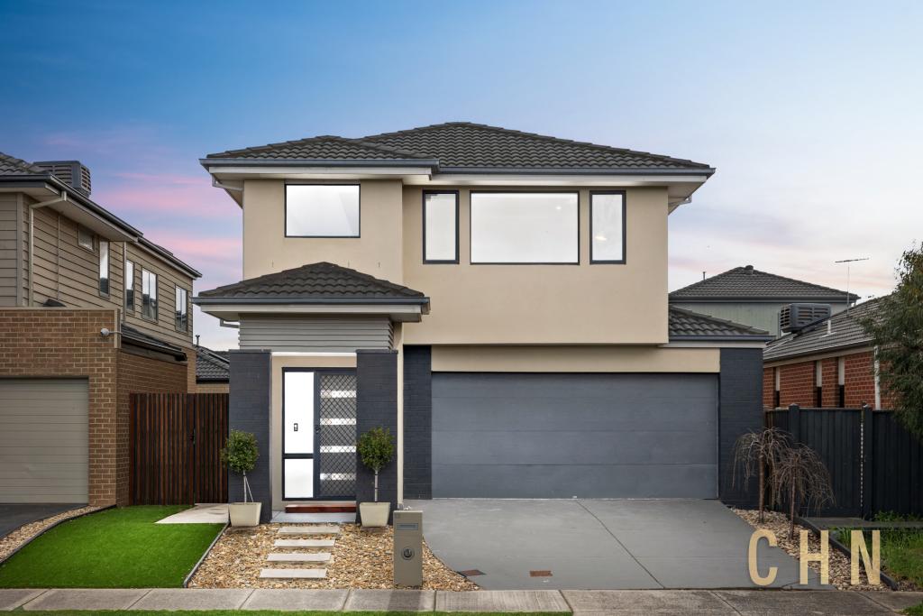 12 GIBSON AVE, POINT COOK, VIC 3030