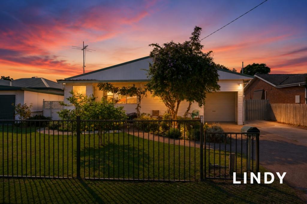 24 Howe St, Singleton, NSW 2330