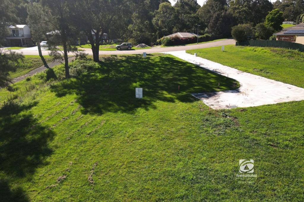 Lot 4, 7 Kingscote Dr, Metung, VIC 3904