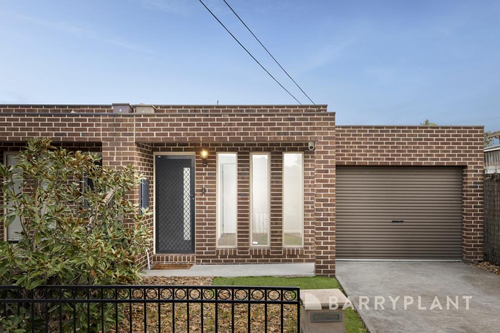 19 Lawrence St, Ardeer, VIC 3022