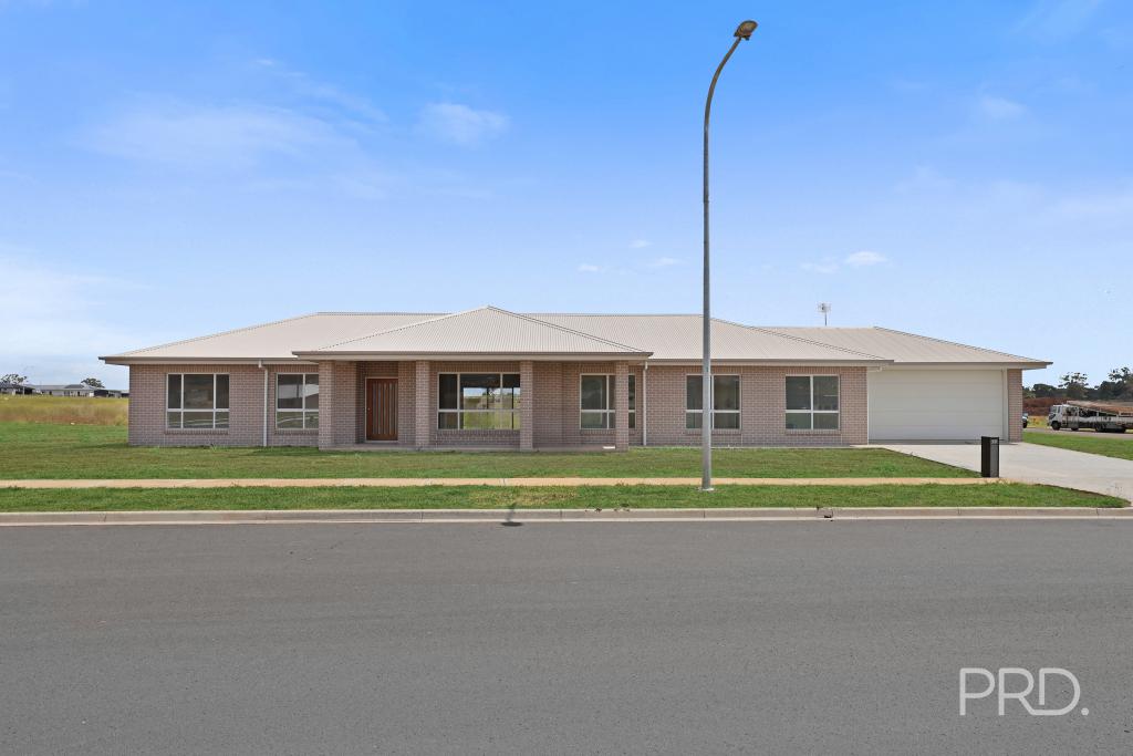 65 Jubata Dr, Moore Creek, NSW 2340