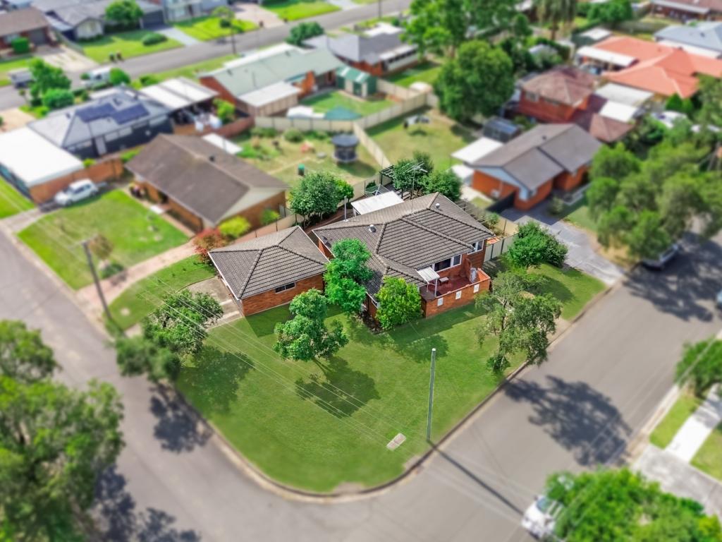 11 Grandview St, South Penrith, NSW 2750