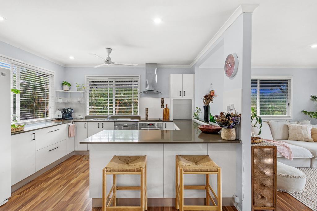 2 South Molle Bvd, Cannonvale, QLD 4802