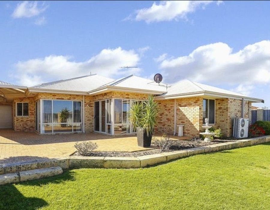 7 Kimbe Ct, Mindarie, WA 6030