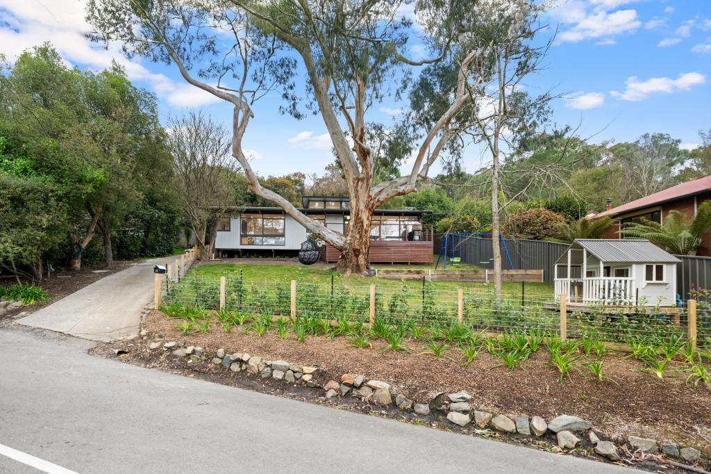 11 Protea Cres, Crafers, SA 5152