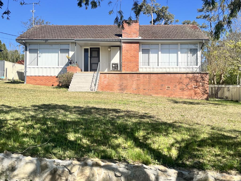 45 Boorea St, Blaxland, NSW 2774