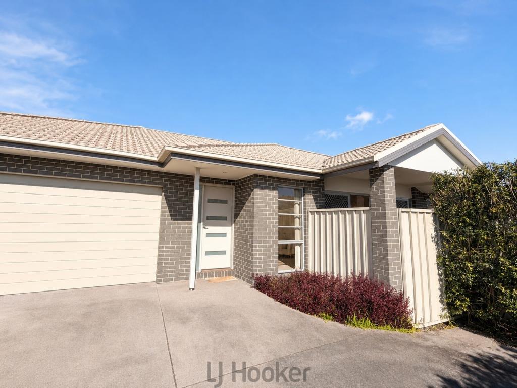 4a John St, Tingira Heights, NSW 2290