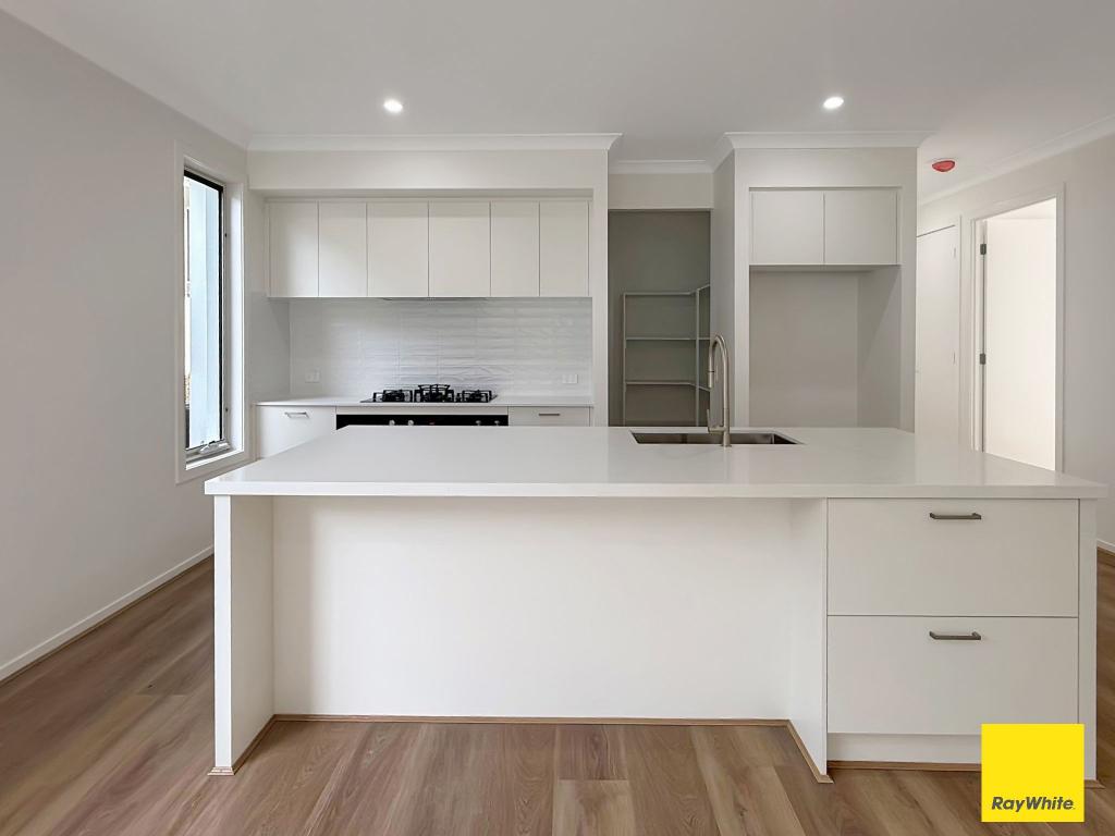 14 Kestrel St, Worongary, QLD 4213