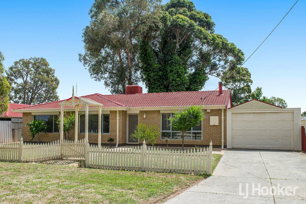 4 GYMEA CT, ARMADALE, WA 6112