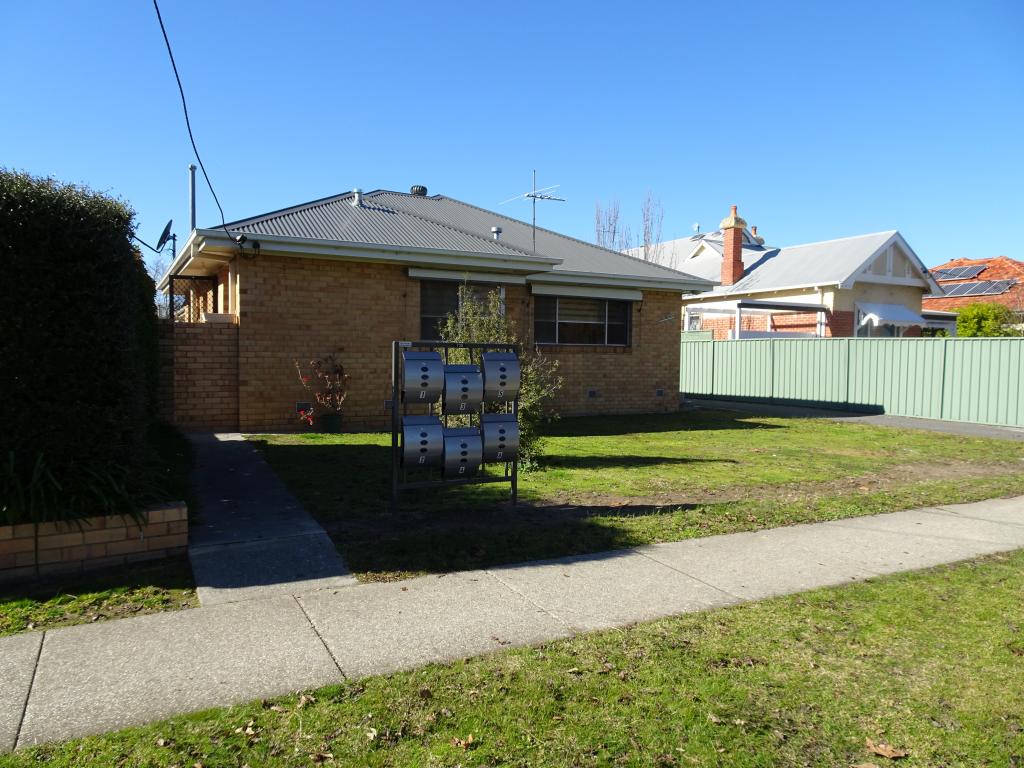 1/738 MACAULEY ST, ALBURY, NSW 2640