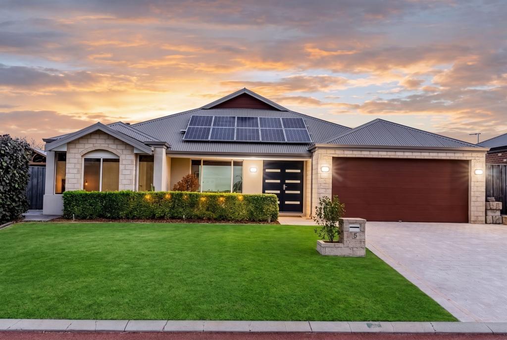 5 Nychum Pass, Ellenbrook, WA 6069