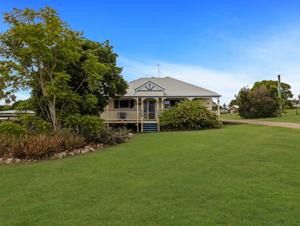 118 Pacific Dr, Booral, QLD 4655