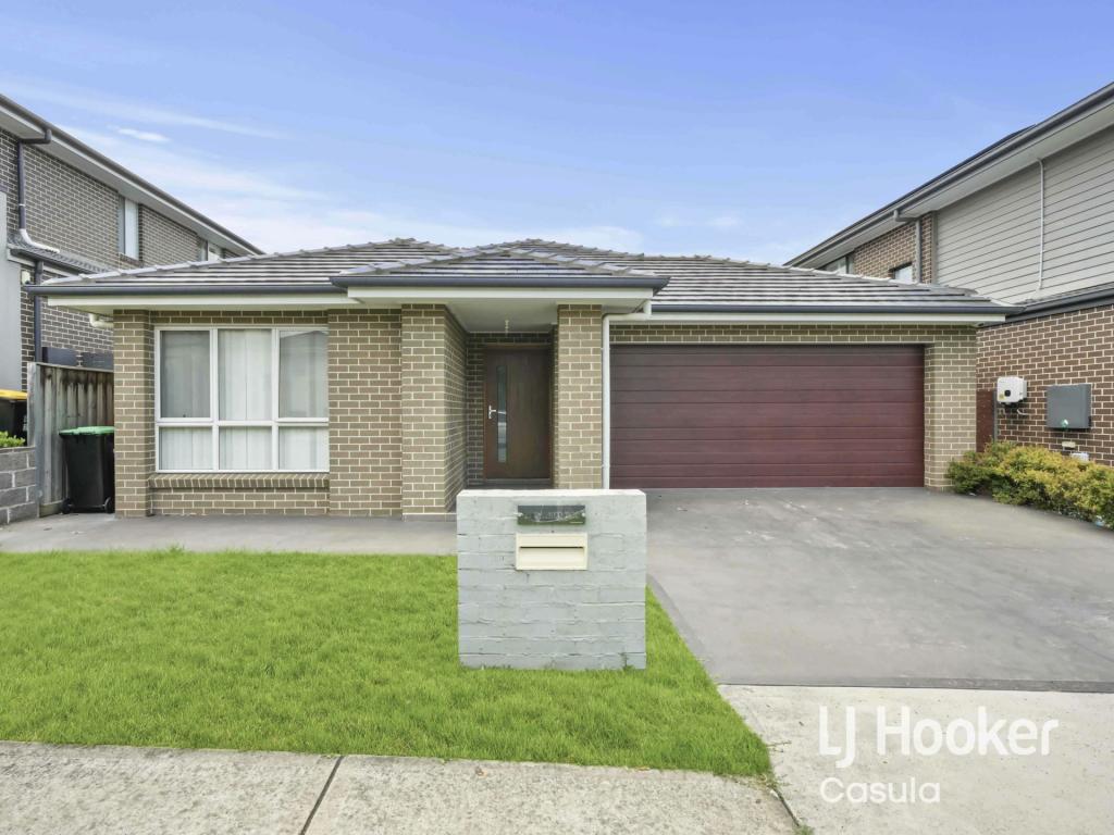 27 Palmer Tce, Moorebank, NSW 2170