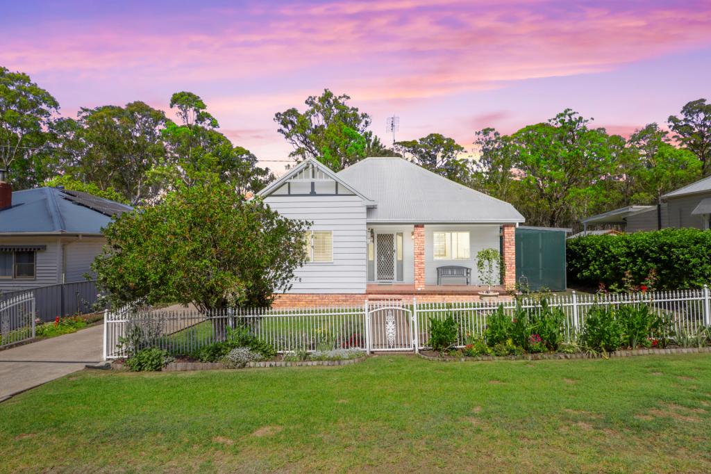 14 Ellalong Rd, Pelton, NSW 2325