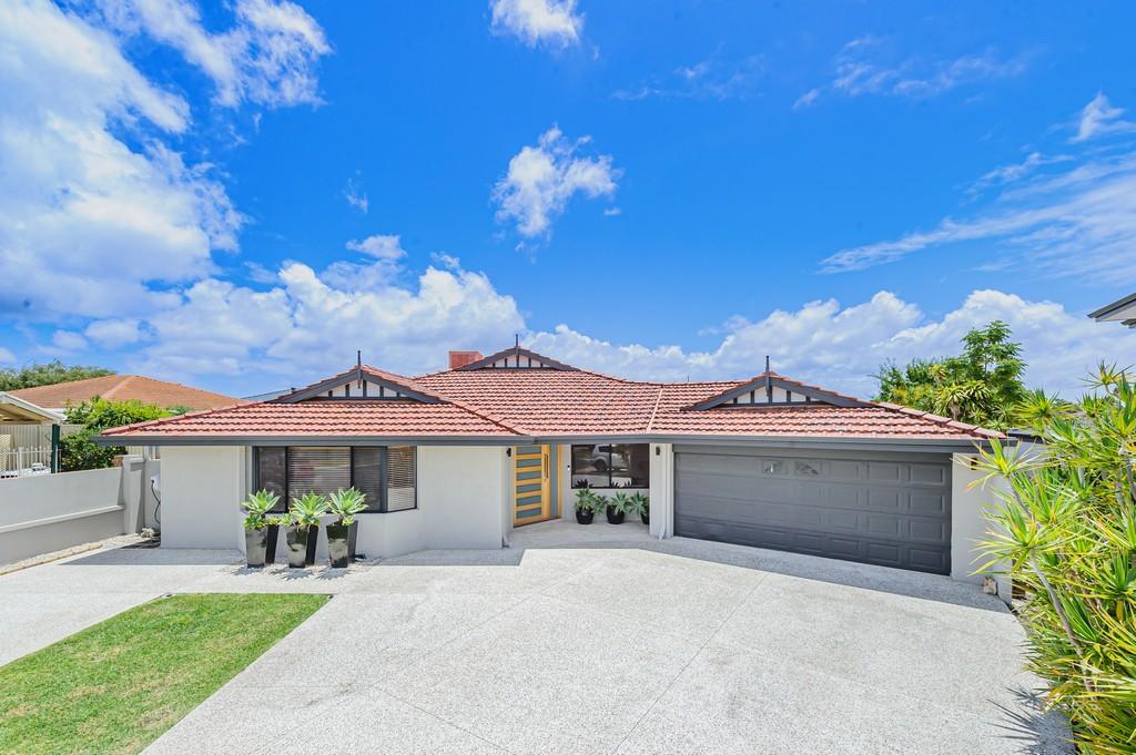 8 Chesham Mews, Canning Vale, WA 6155