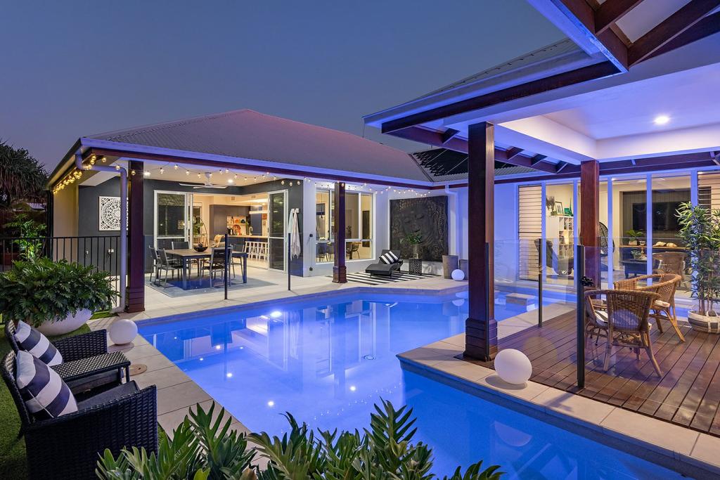 57 Baywater Dr, Twin Waters, QLD 4564