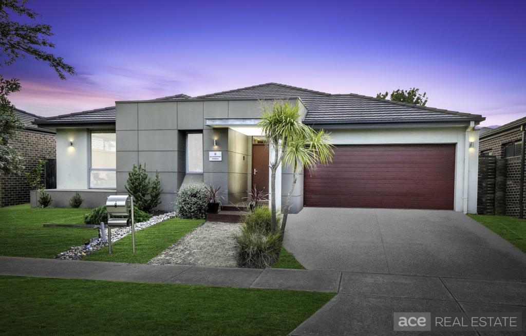 8 Hilderbrand Ave, Williams Landing, VIC 3027