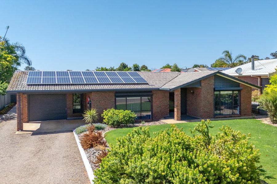 13 Williams Gr, Murray Bridge, SA 5253