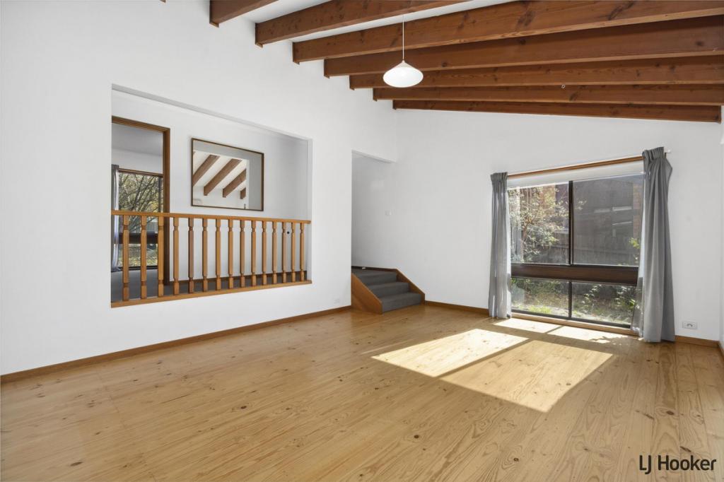 9 Piguenit Cl, Lyneham, ACT 2602