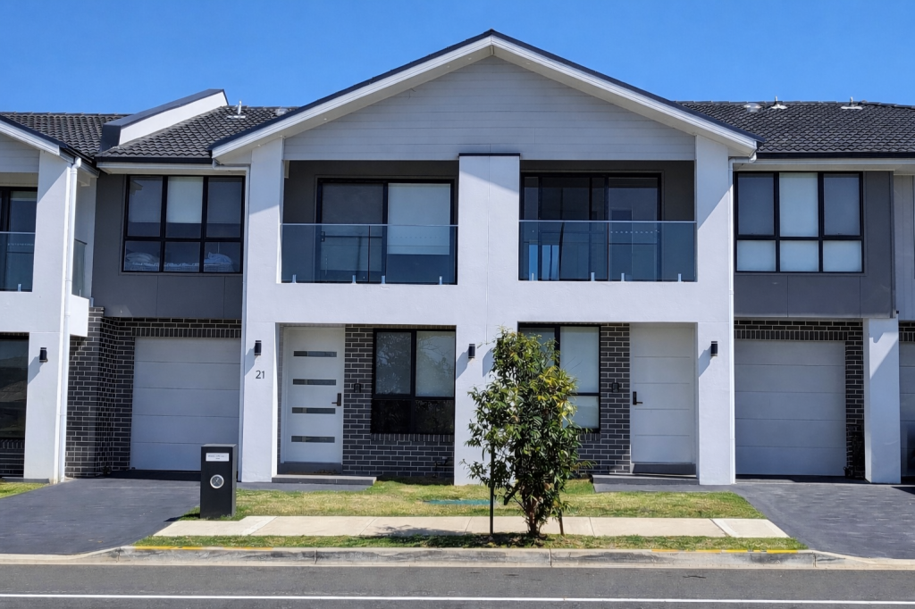 21 BOUNDARY RD, TALLAWONG, NSW 2762