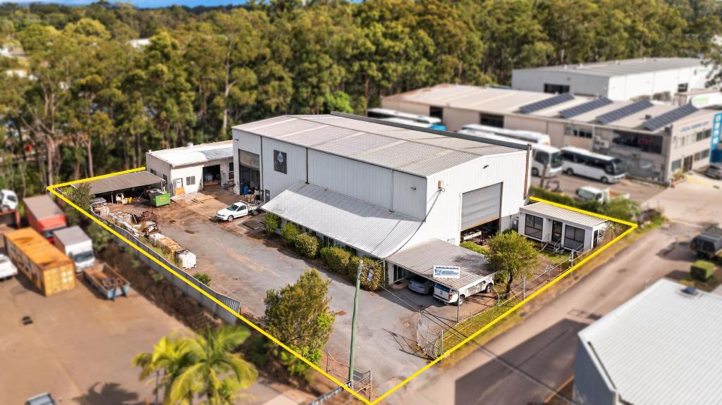 18 Manufacturer Dr, Molendinar, QLD 4214