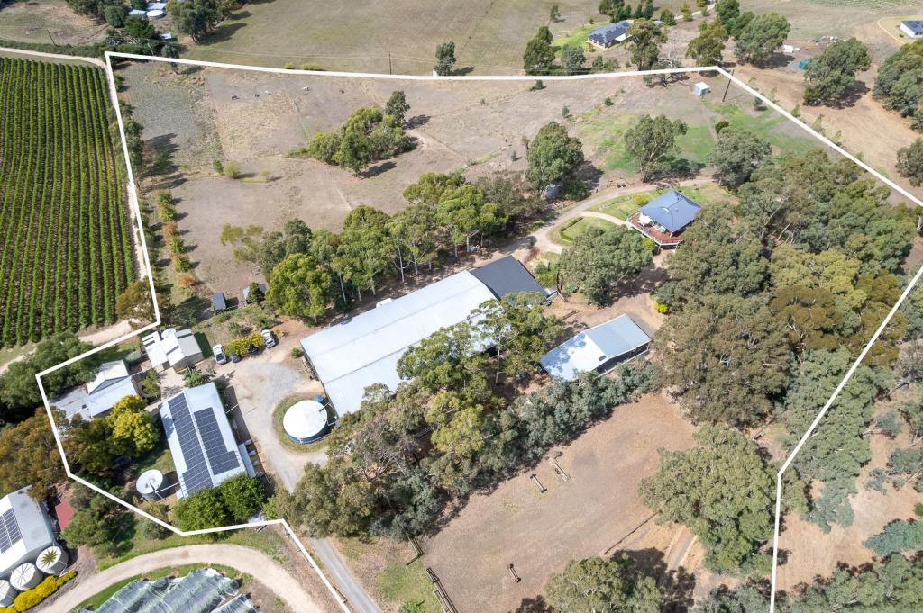 118 Shillabeer Rd, Oakbank, SA 5243