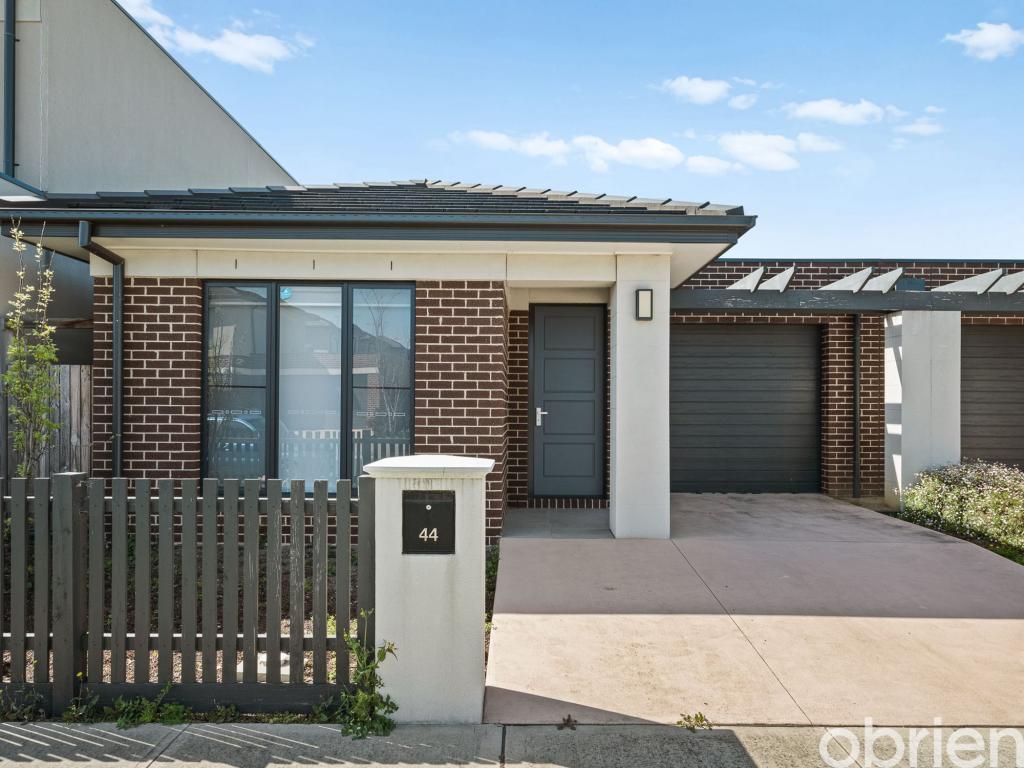 44 Billy Buttons Dr, Narre Warren, VIC 3805