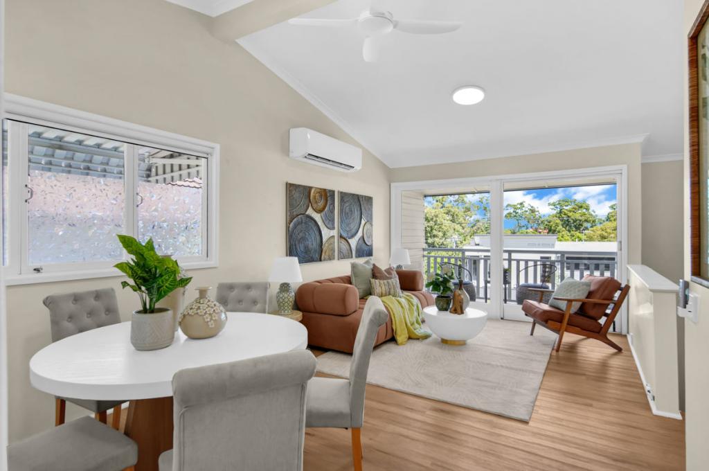 98 Eighth Ave, St Lucia, QLD 4067