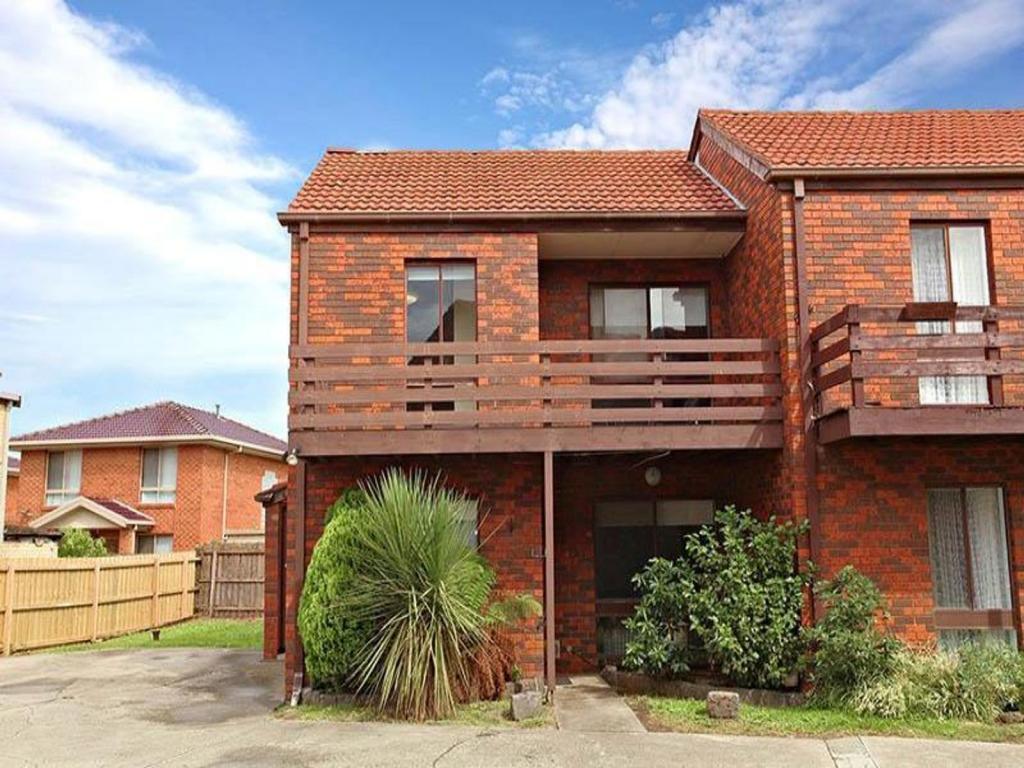 9/9-11 DRUMMARTIN ST, SUNSHINE, VIC 3020