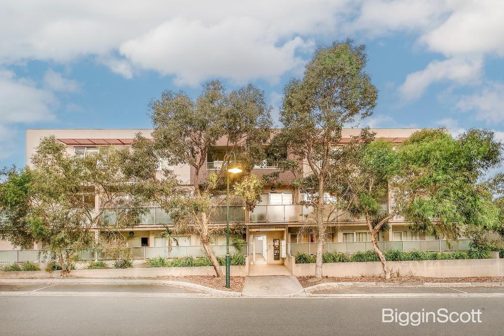 15/213 NORMANBY RD, NOTTING HILL, VIC 3168