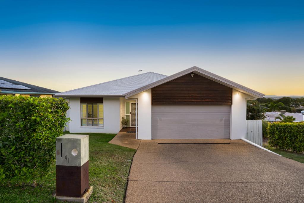 41 Rosewood Dr, Norman Gardens, QLD 4701